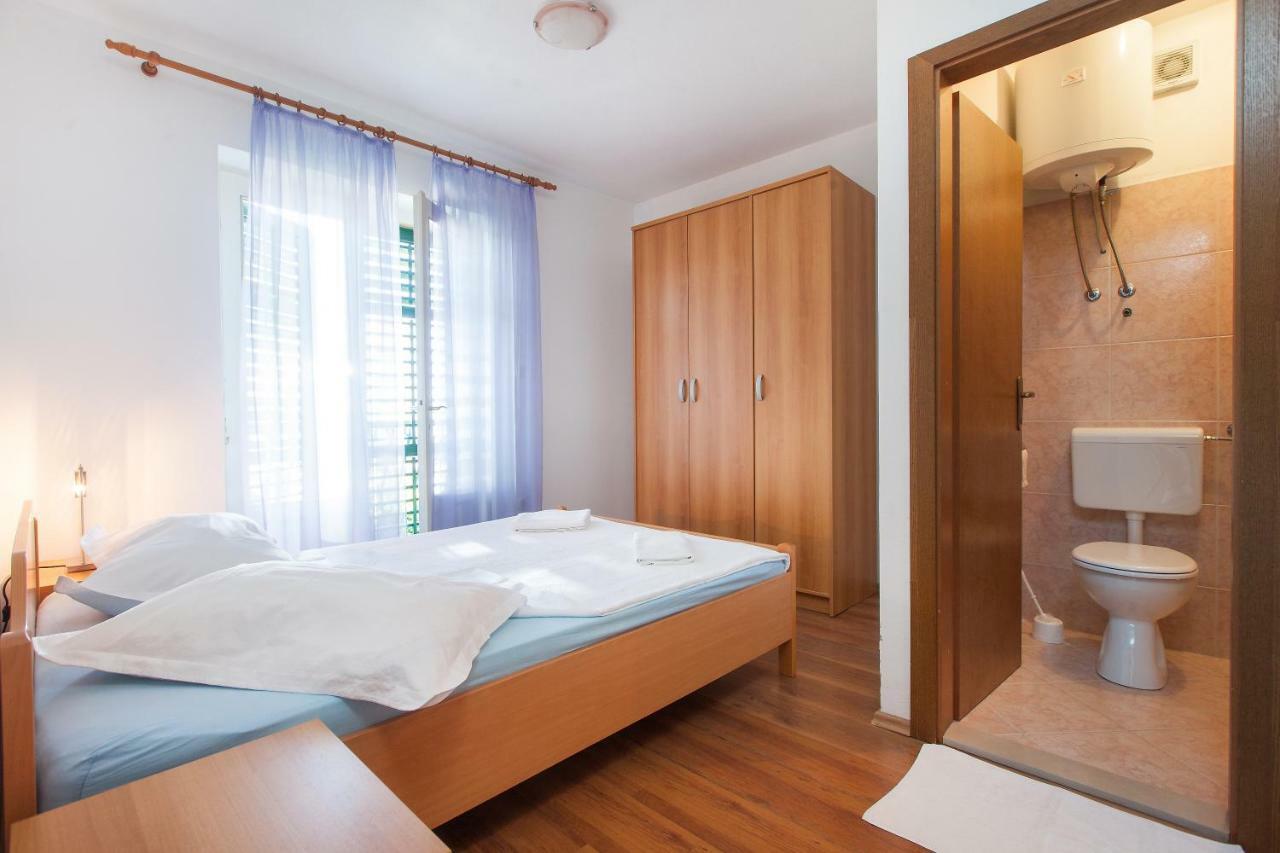Apartmani Ivica Krzanic Podgora Exterior photo