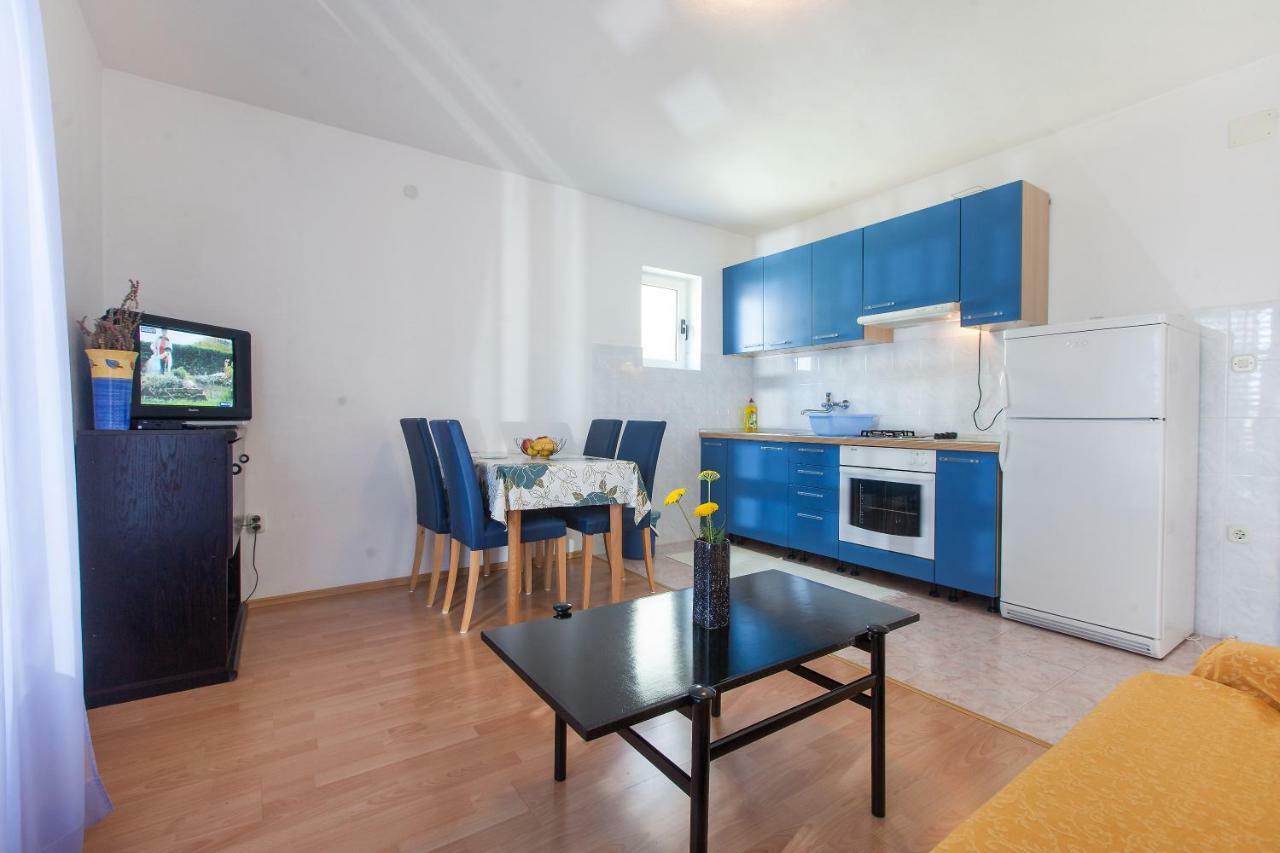 Apartmani Ivica Krzanic Podgora Exterior photo